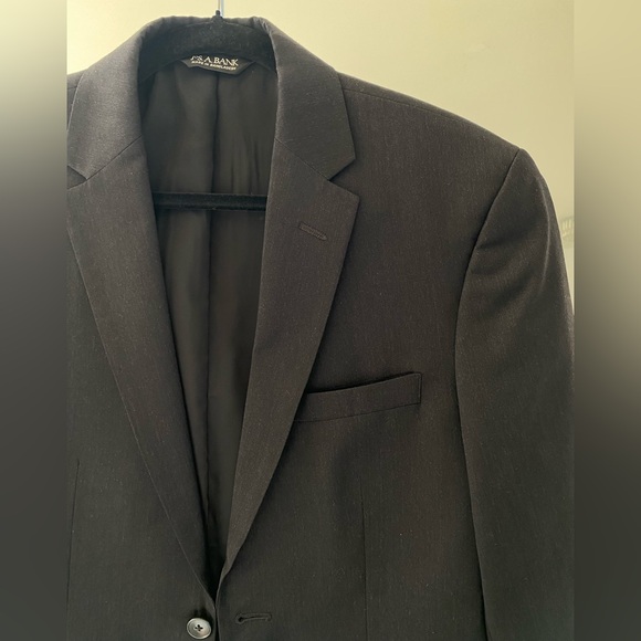 Jos. A. Bank Black Modern Suit Timeless Elegance - Picture 10 of 15